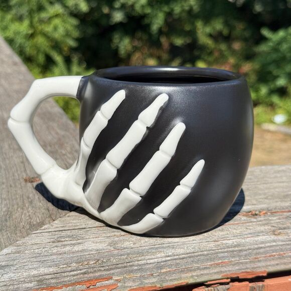 NEW Prima Design Skeleton Hand Halloween Cup Mug 4” Tall - Picture 1 of 3